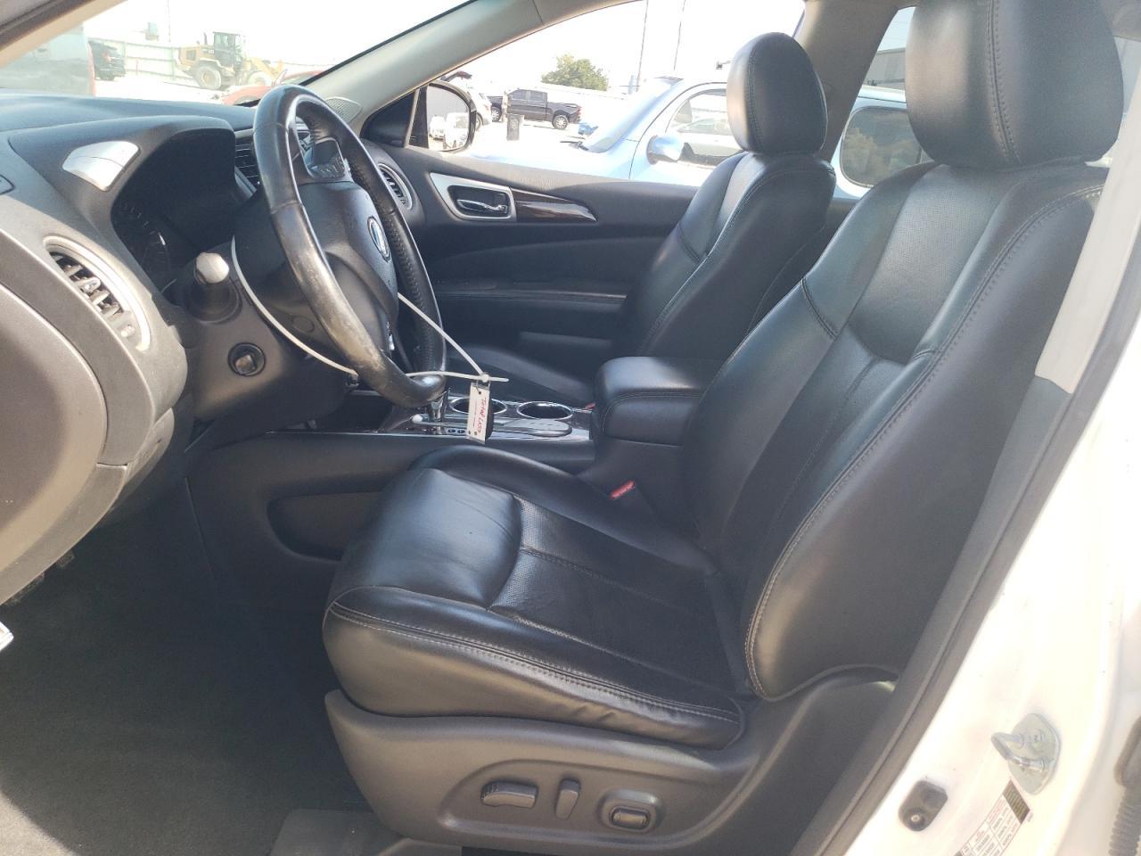 2015 Nissan Pathfinder S - Фото 7