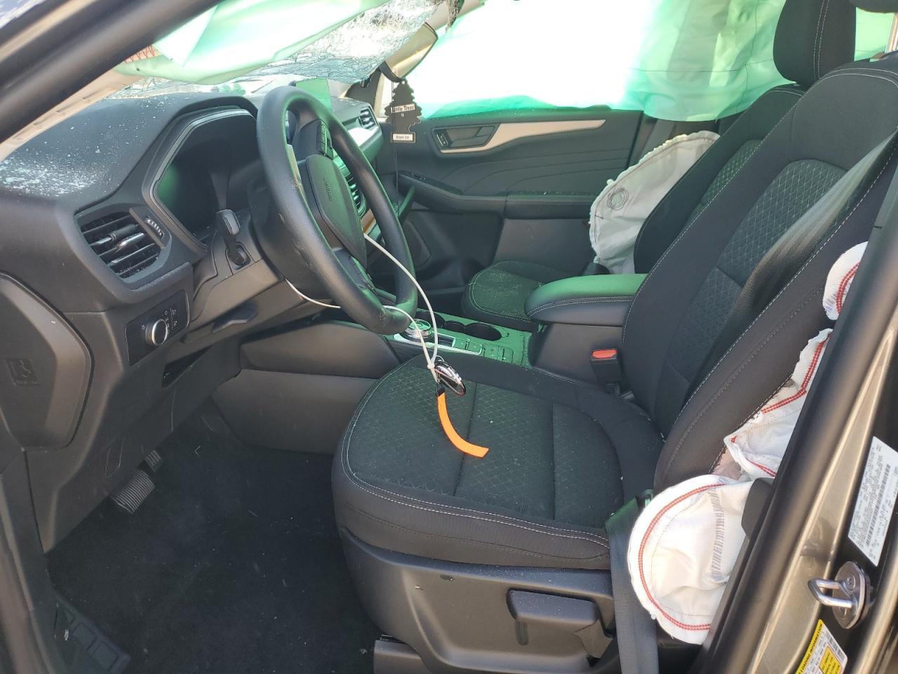 2025 Ford Escape Active - Image 7