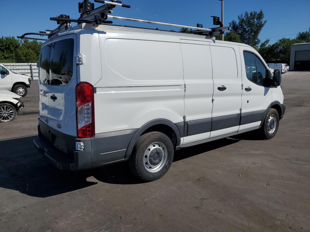 2018 Ford Transit T-150 - Image 3