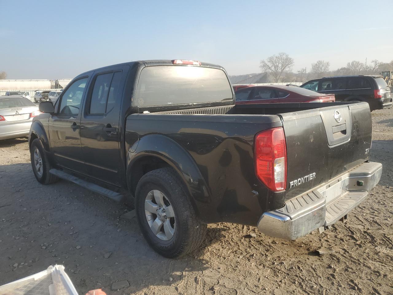 2012 Nissan Frontier - Image 2
