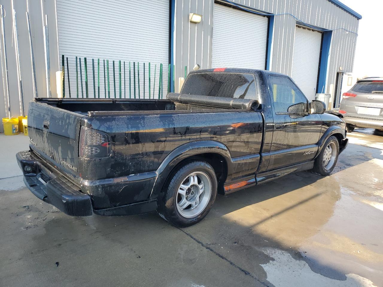 1999 Chevrolet S Truck S10 - Фото 3