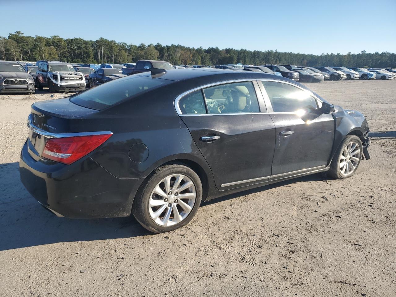 2016 Buick Lacrosse - Image 3