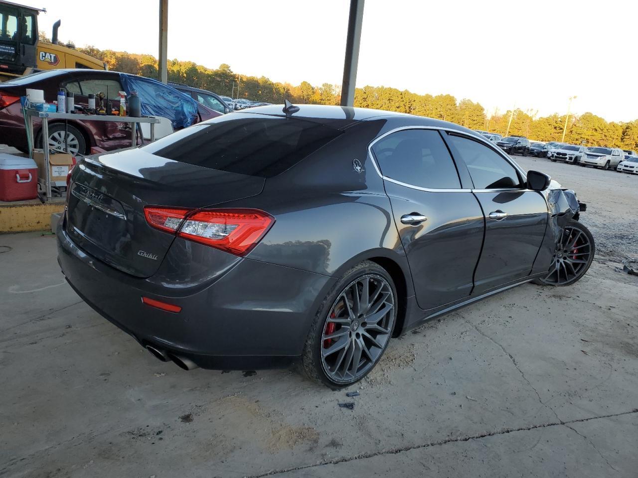 2017 Maserati Ghibli S - Фото 3