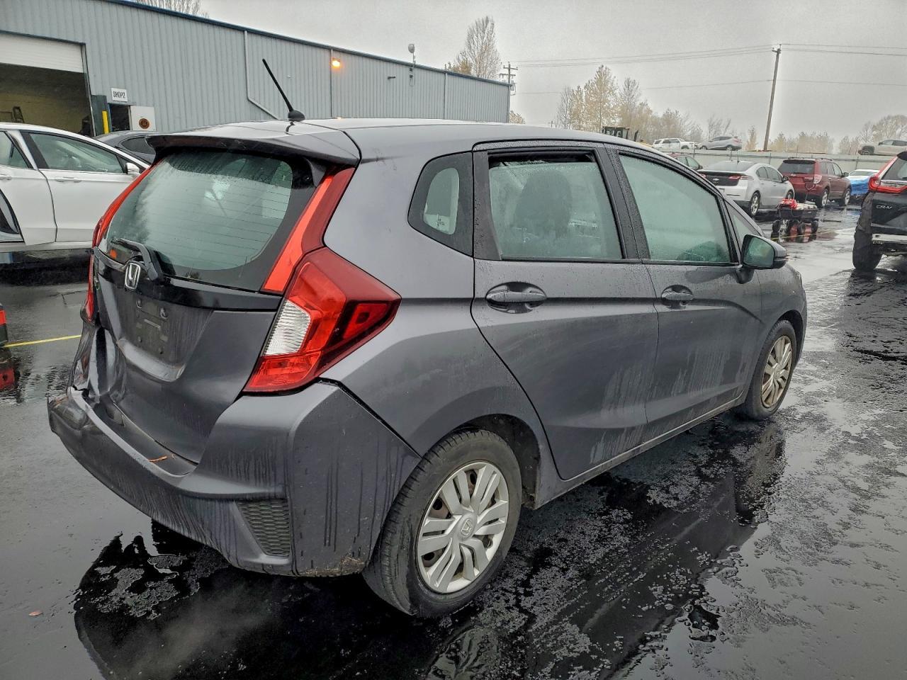 2015 Honda Fit Lx - Фото 3