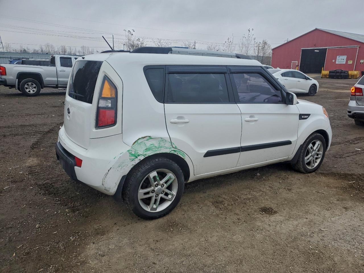 2011 Kia Soul + - Image 3