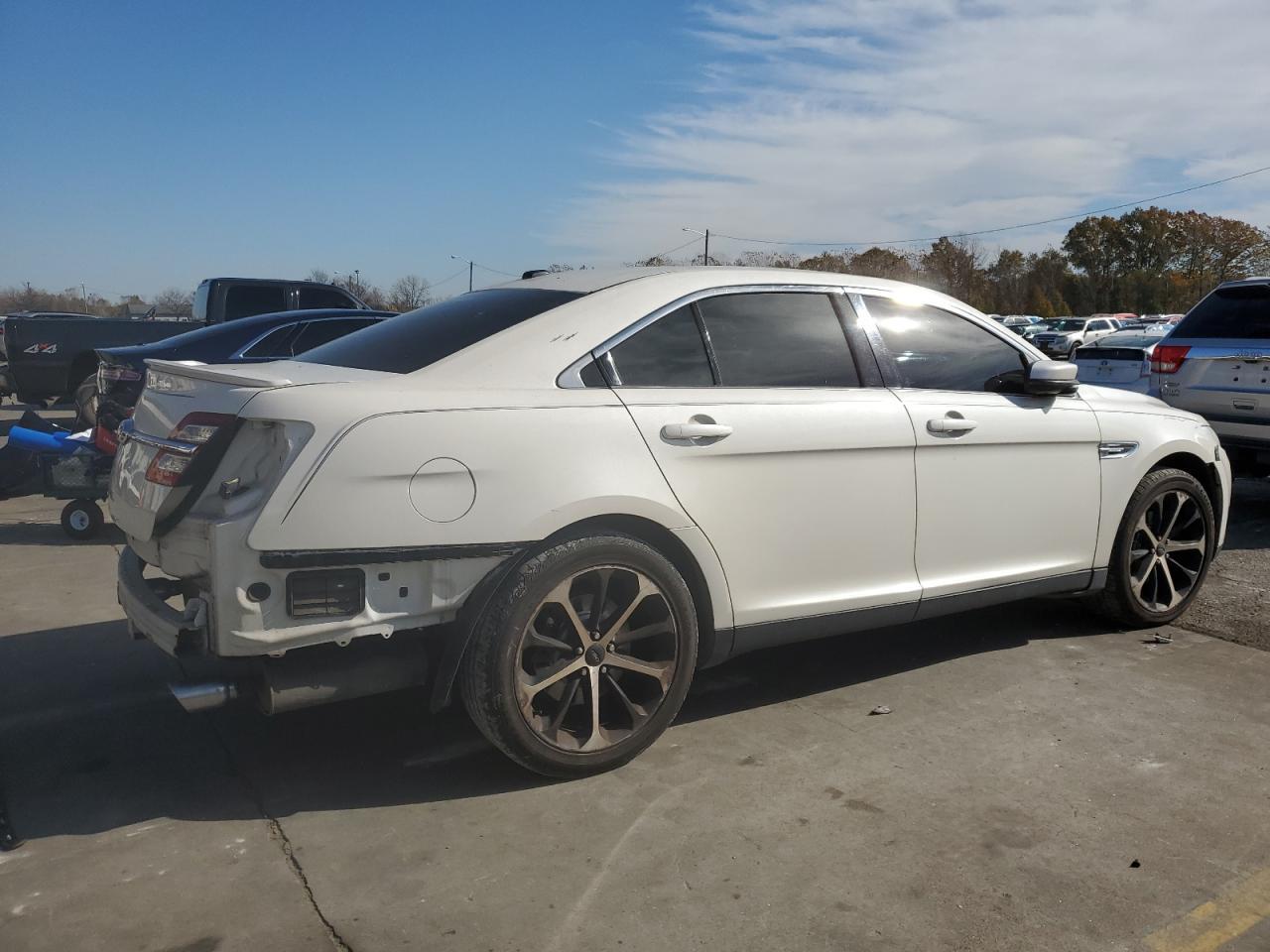 2014 Ford Taurus Sel - Фото 3