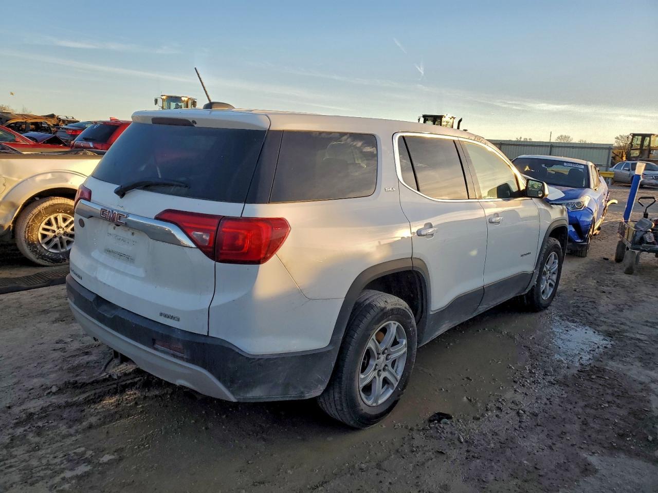 2018 GMC Acadia Sle - Фото 3