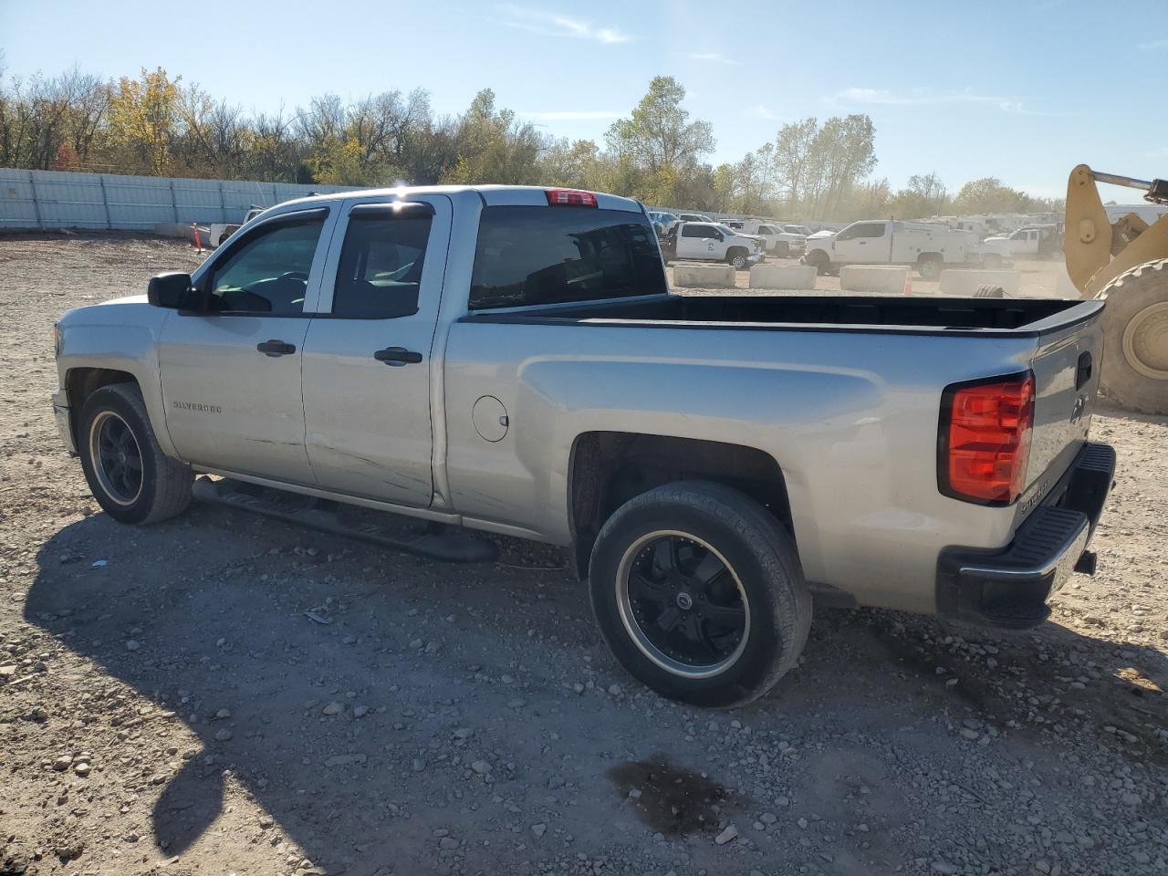 2014 Chevrolet Silverado C1500 Lt - Image 2