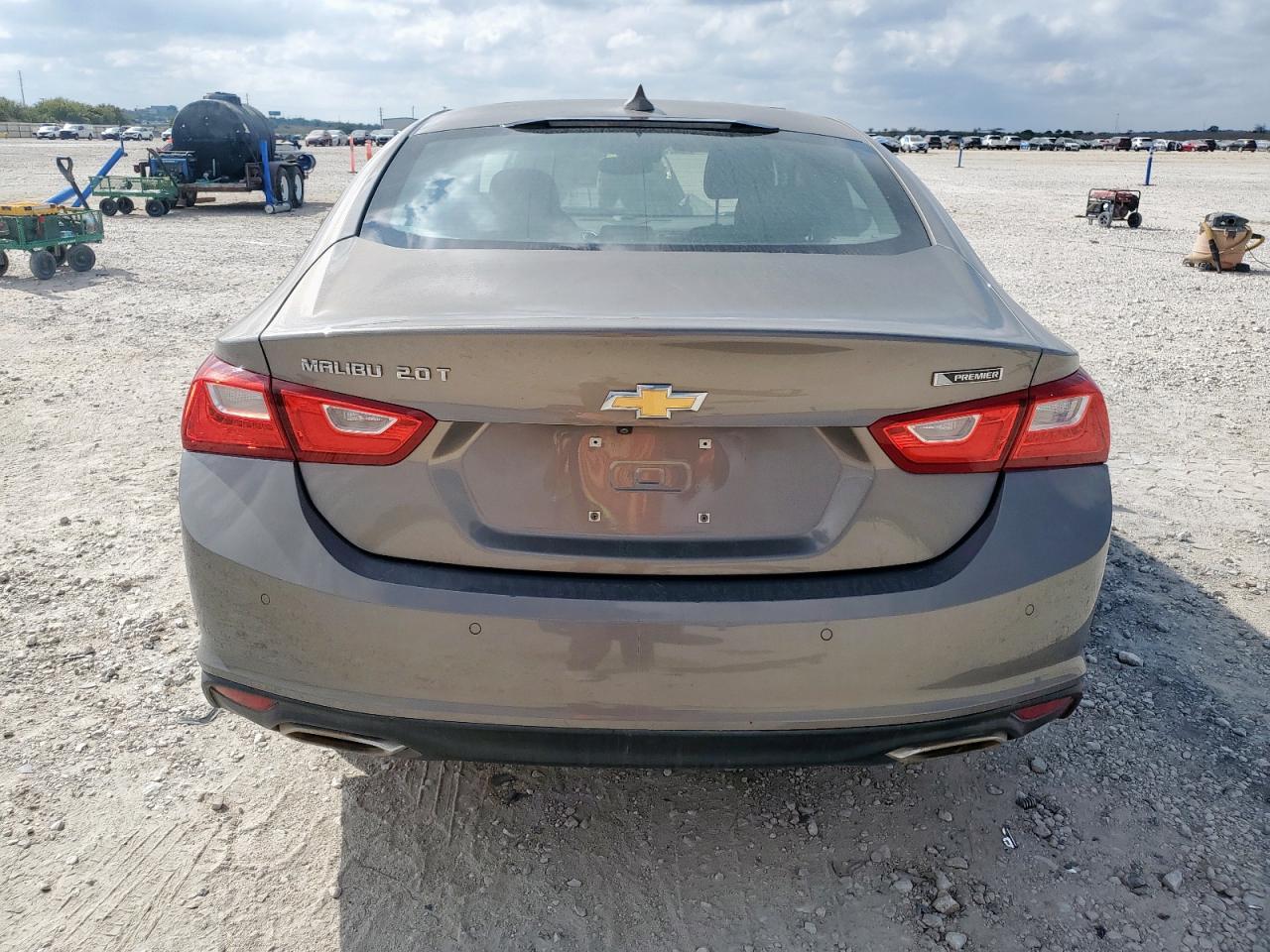 2018 Chevrolet Malibu Premier - Фото 6