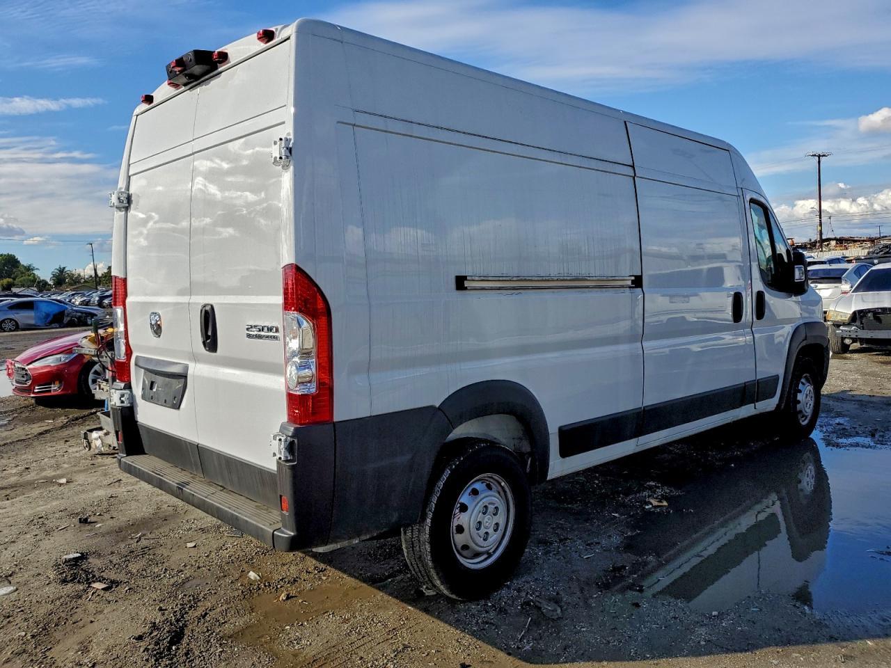 2023 Ram Promaster Van - Фото 3