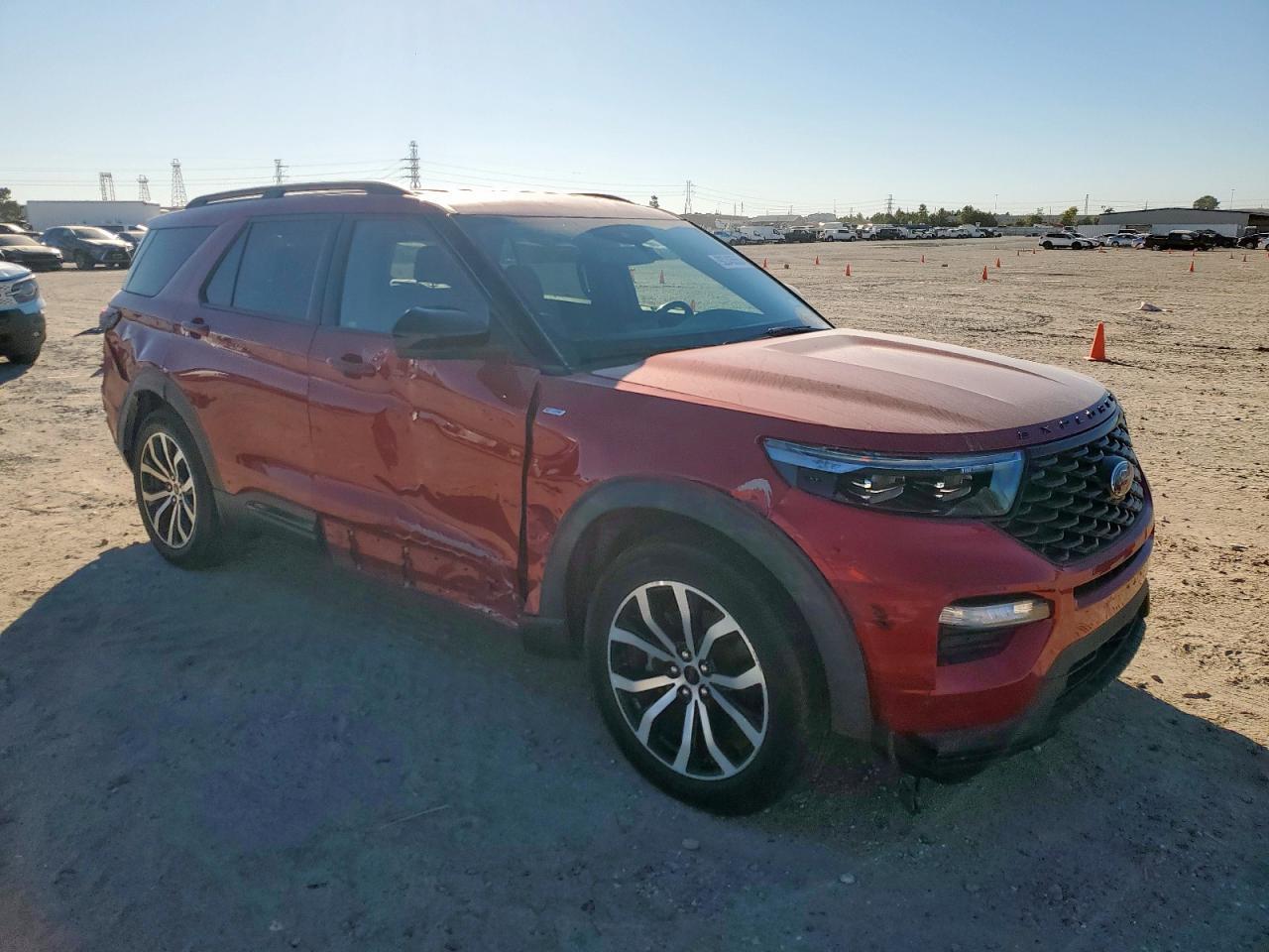 2022 Ford Explorer St-Line - Image 4