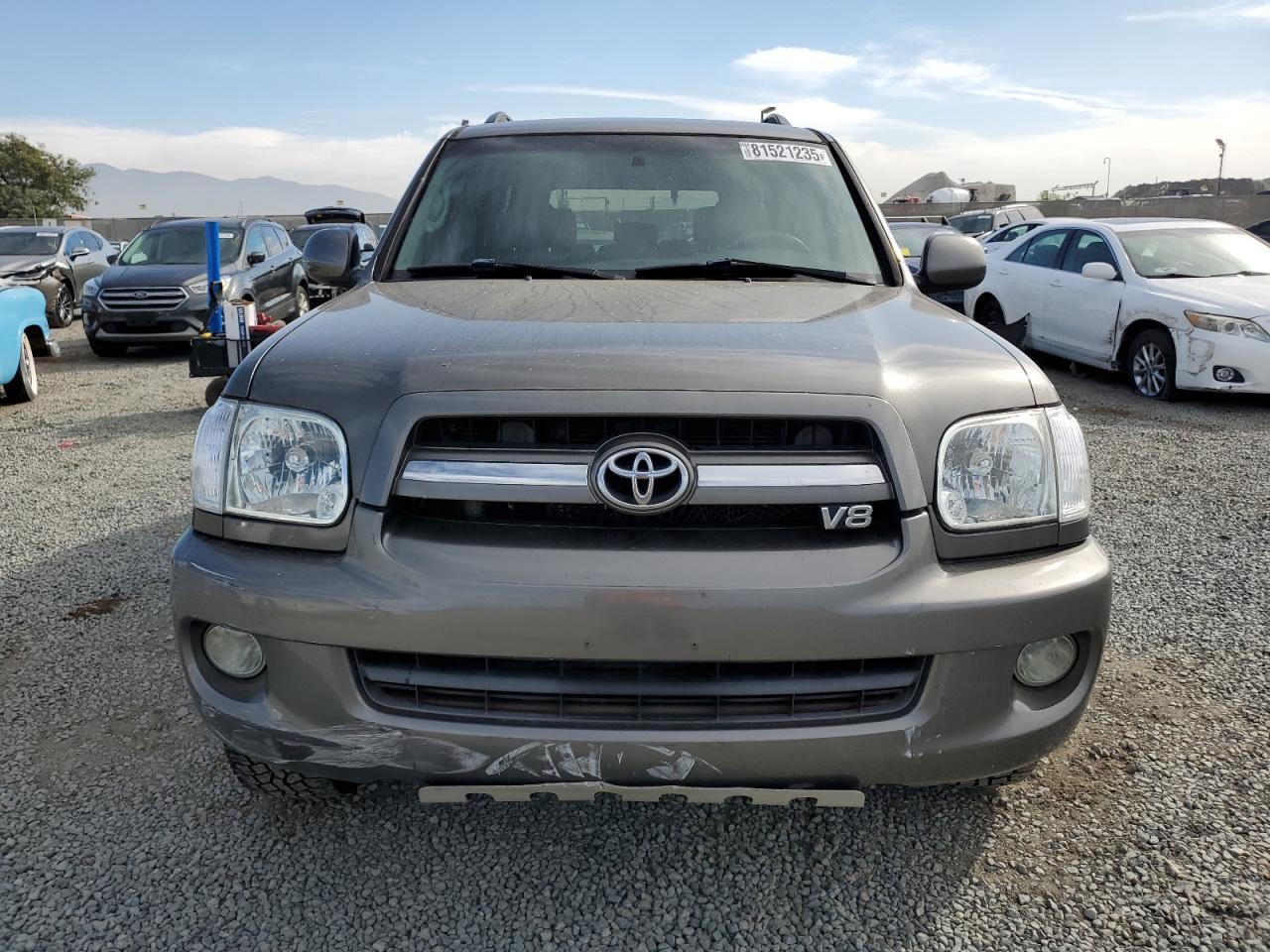 2005 Toyota Sequoia Sr5 - Фото 5