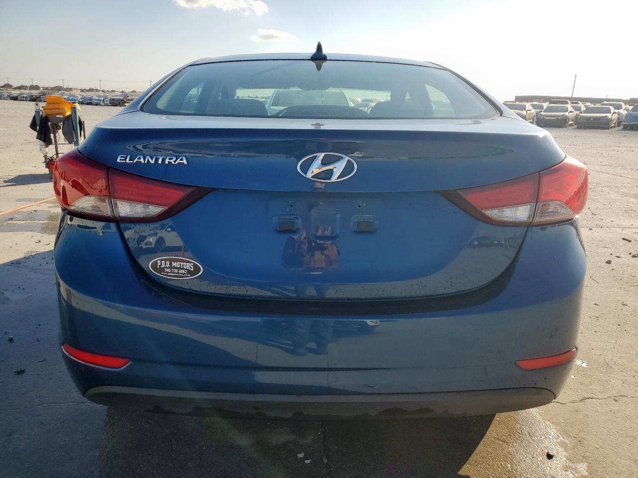 2014 Hyundai Elantra Se - Image 6
