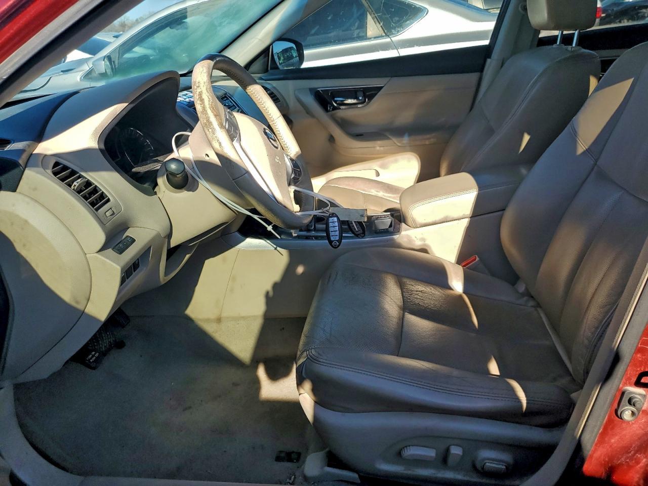 2014 Nissan Altima 2.5 - Фото 7