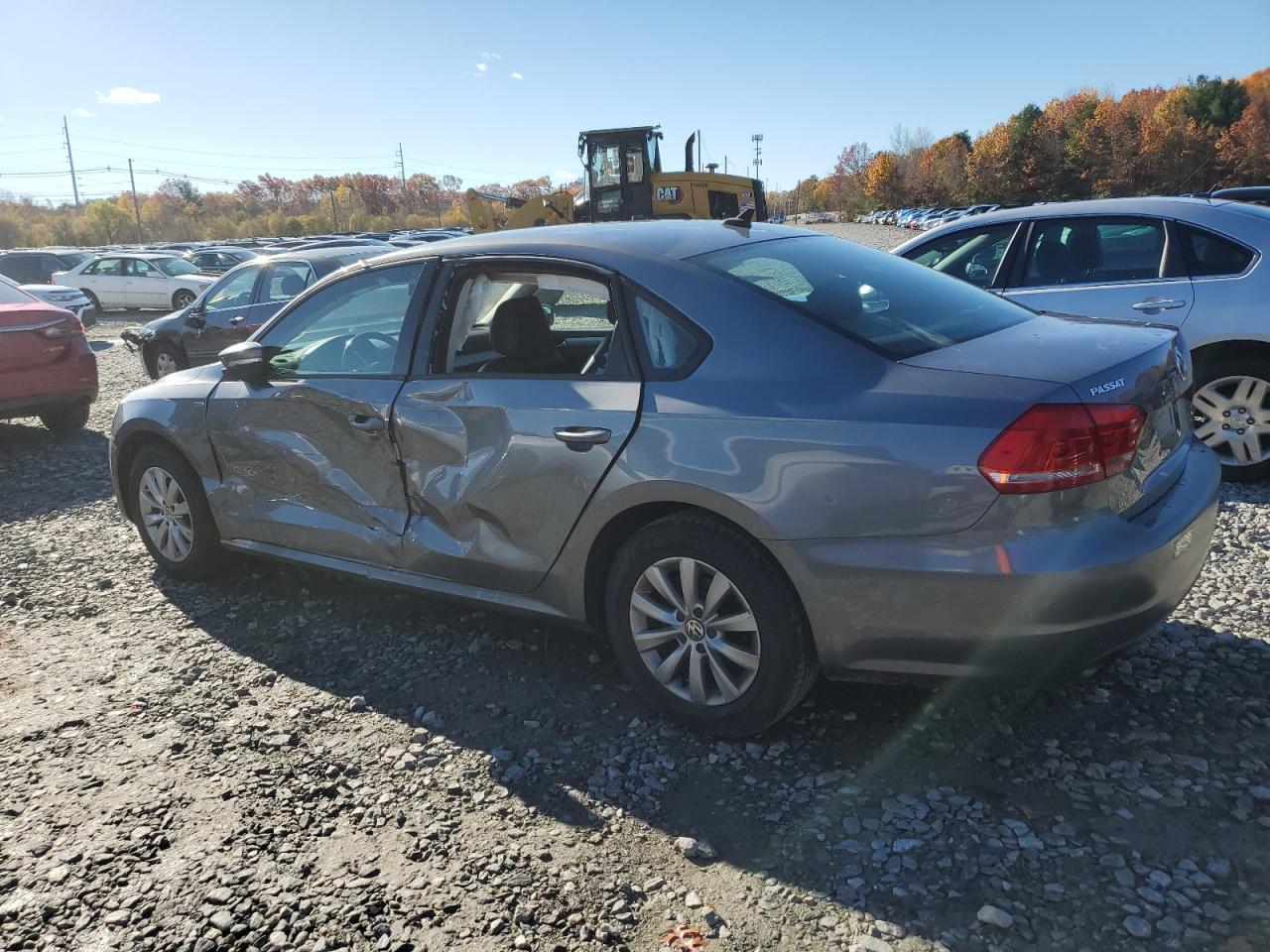 2015 Volkswagen Passat S - Image 2