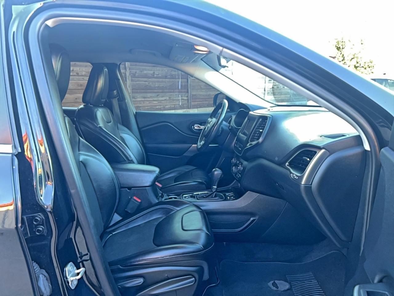 2019 Jeep Cherokee Latitude Plus - Фото 5