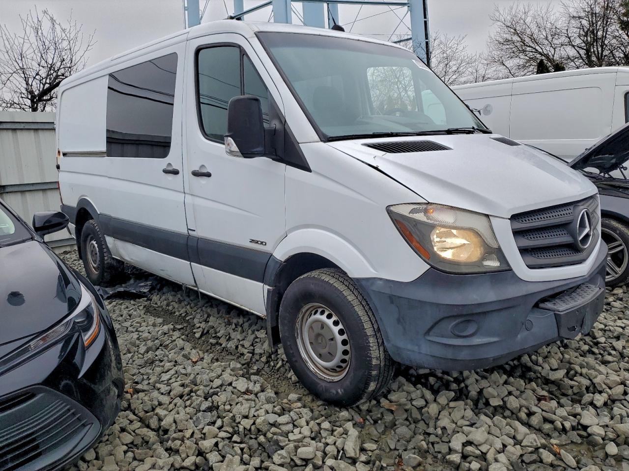 2016 Mercedes-Benz Sprinter 2500 - Image 4