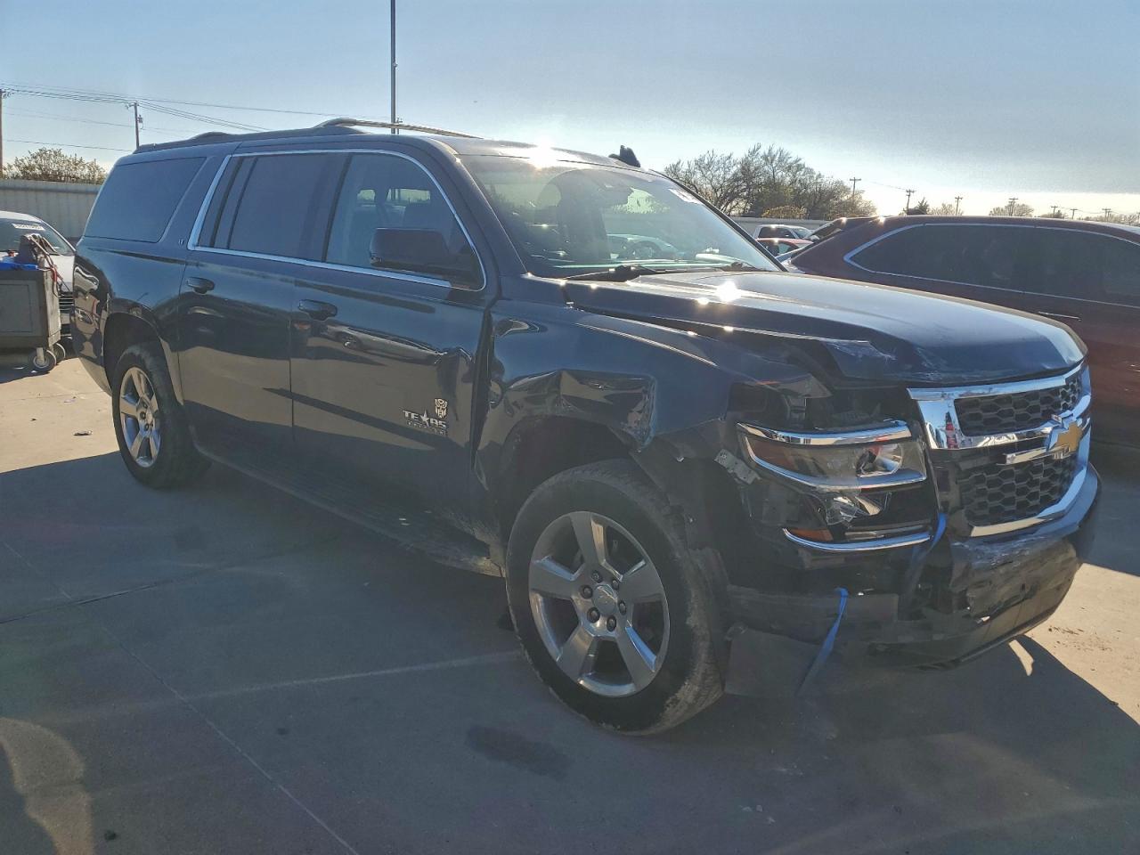 2018 Chevrolet Suburban C1500 Lt - Image 4