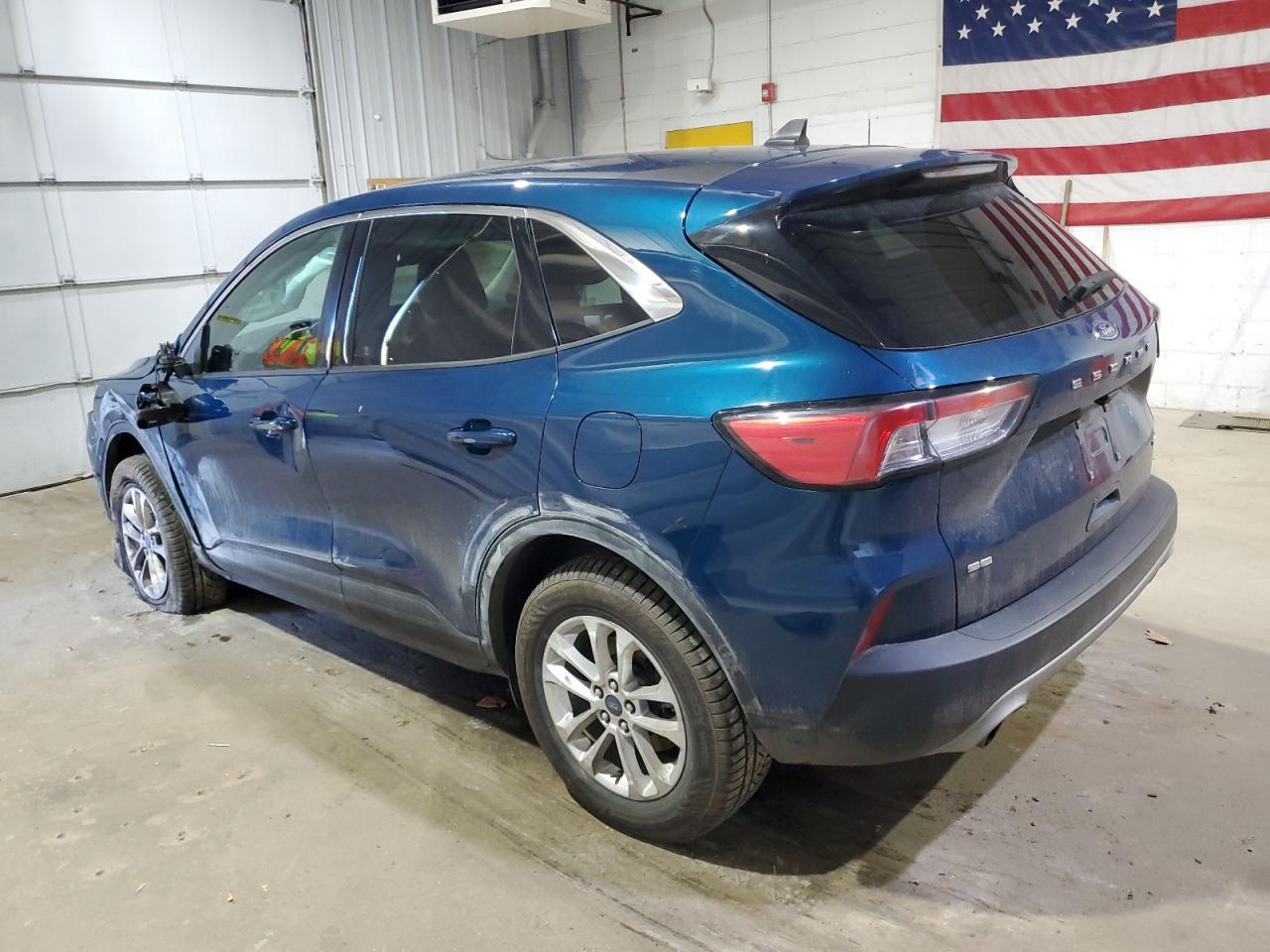 2020 Ford Escape Se - Фото 2
