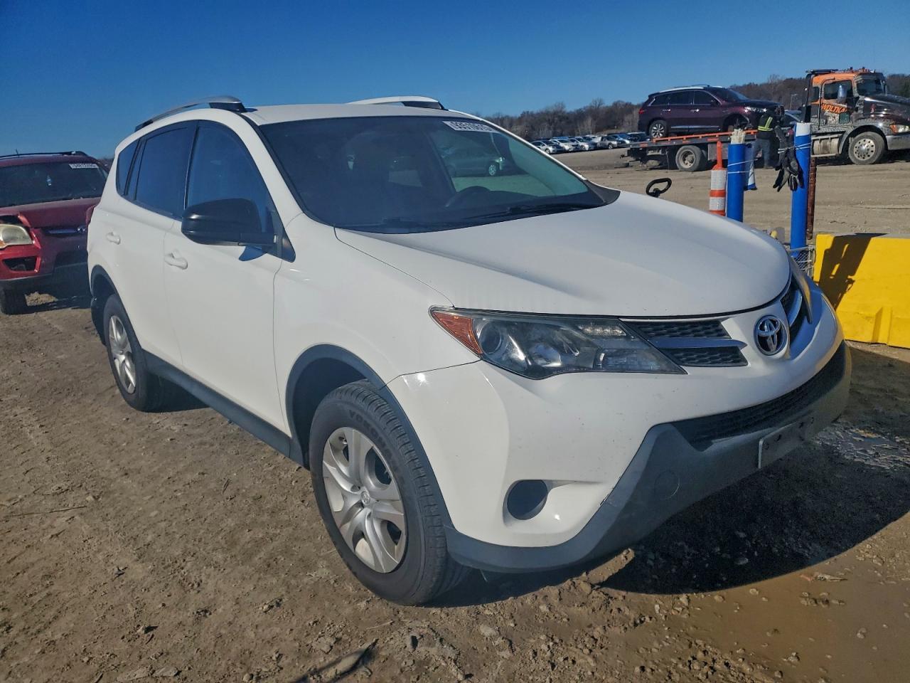 2015 Toyota Rav4 Le - Image 4