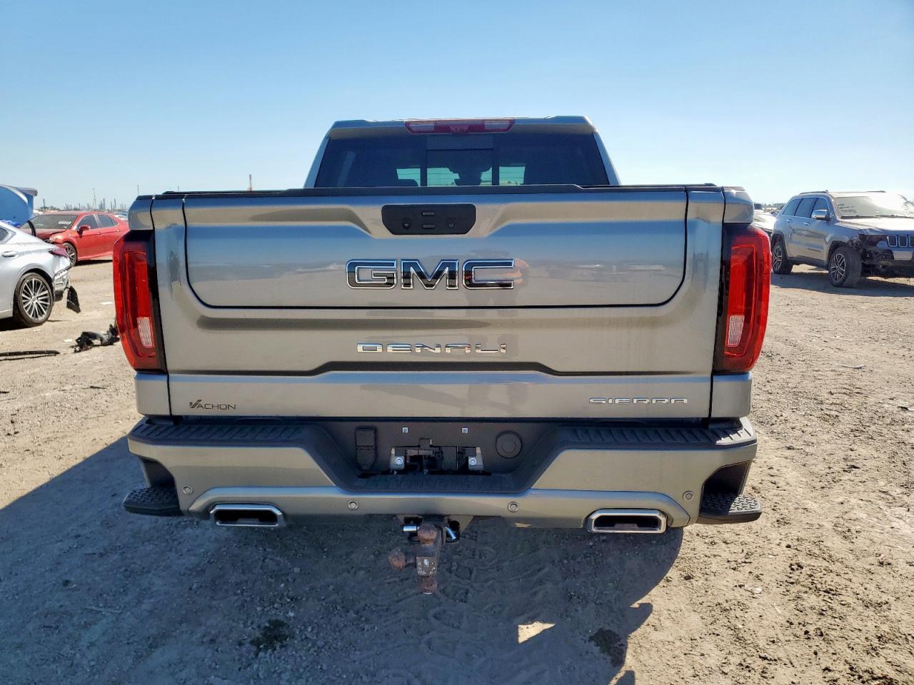 2025 GMC Sierra K1500 Denali Ultimate - Image 6