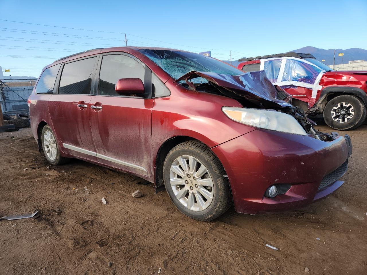 2012 Toyota Sienna Xle - Фото 4
