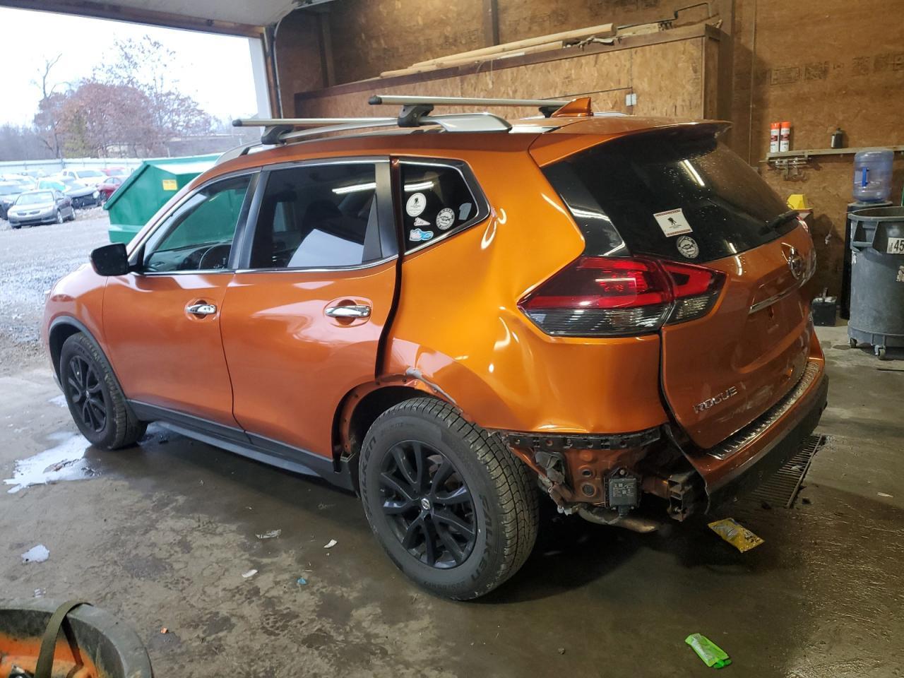 2019 Nissan Rogue S - Фото 2