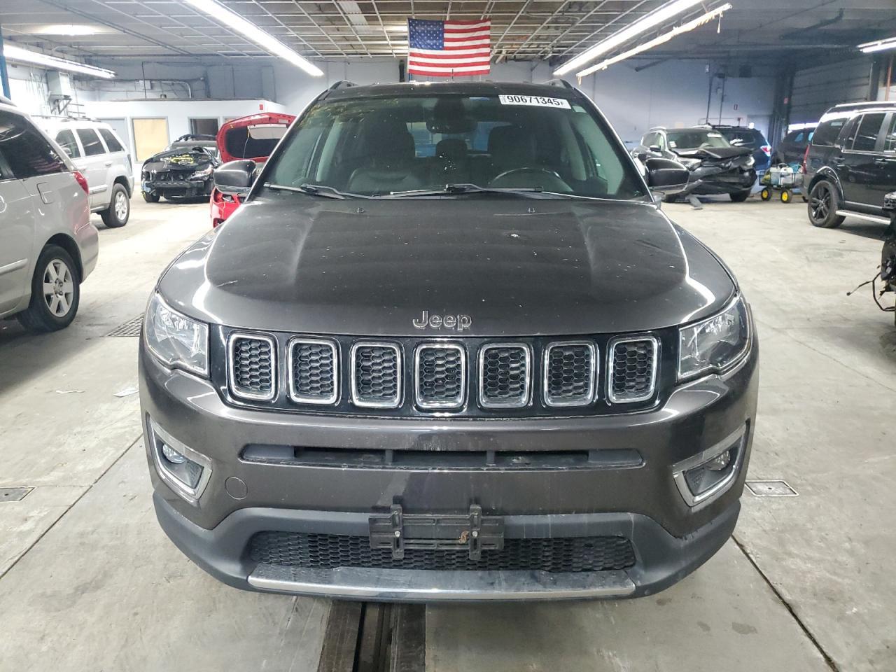 2018 Jeep Compass Limited - Фото 5