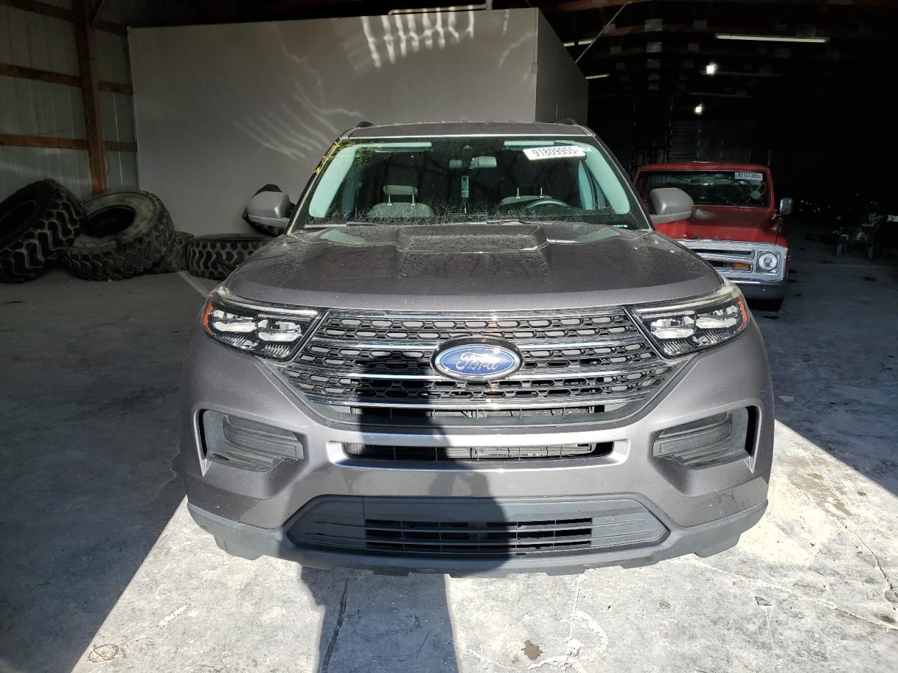 2022 Ford Explorer Xlt - Фото 5