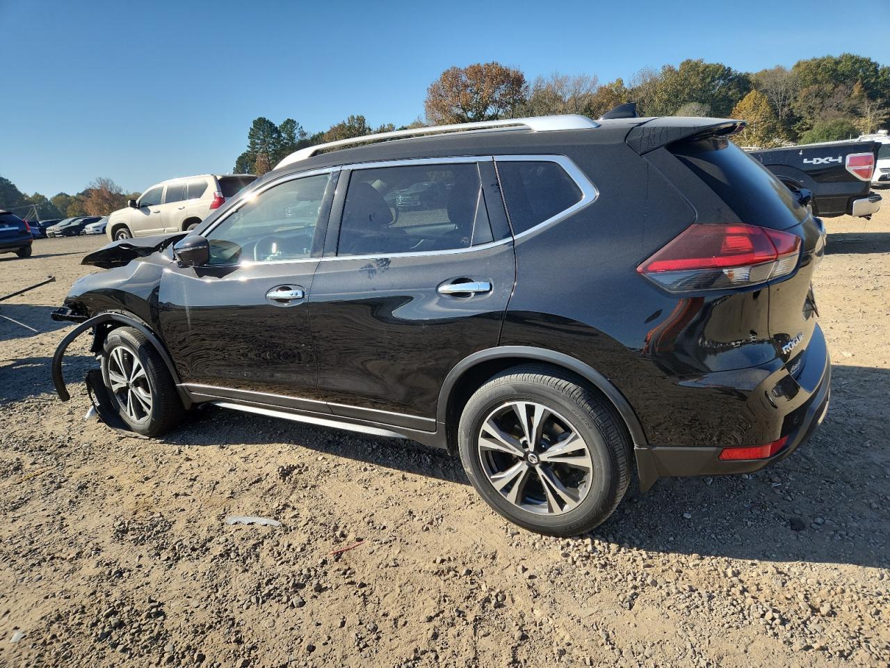 2019 Nissan Rogue S - Фото 2
