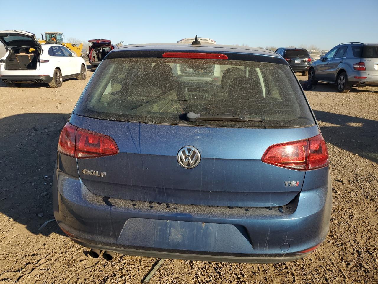 2016 Volkswagen Golf S/Se - Image 6