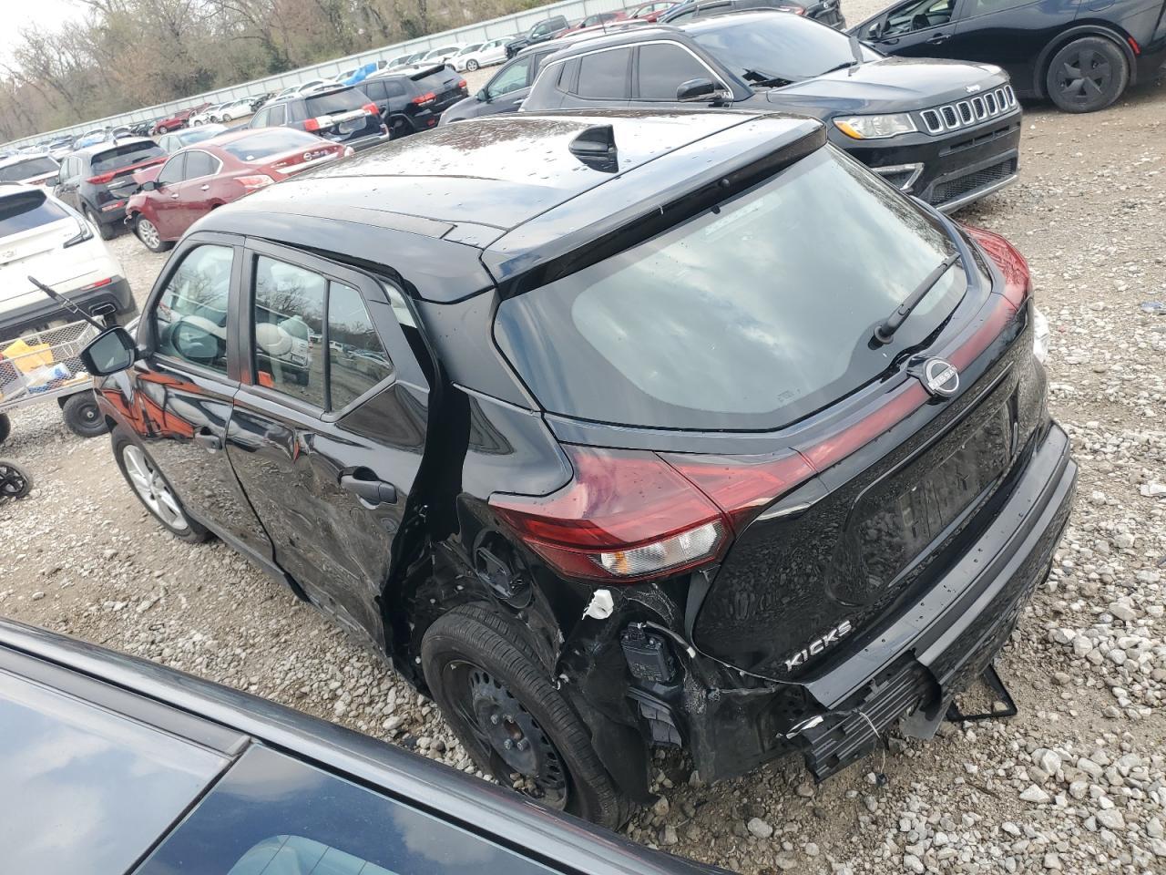 2023 Nissan Kicks S - Фото 2