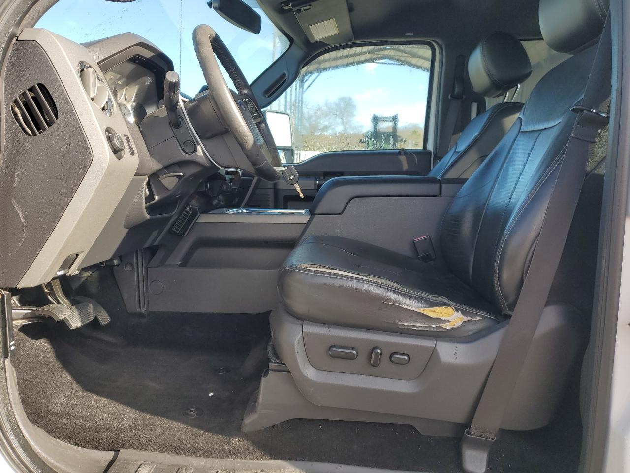 2012 Ford F250 Super Duty - Image 7