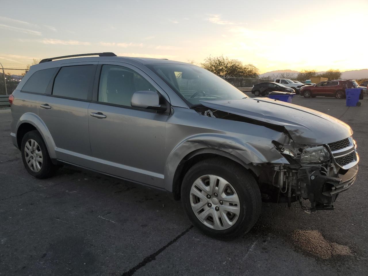2018 Dodge Journey Sxt - Фото 4