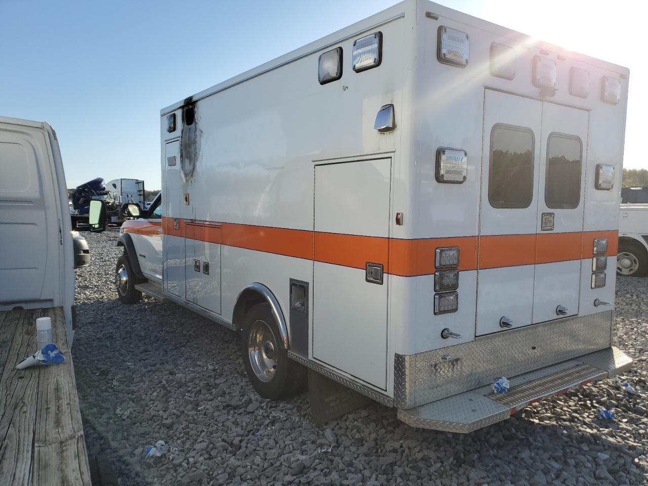 2019 Ram 4500 - Фото 2