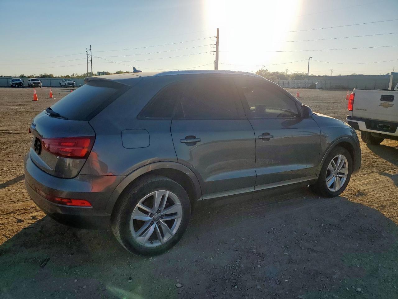 2017 Audi Q3 Premium - Фото 3
