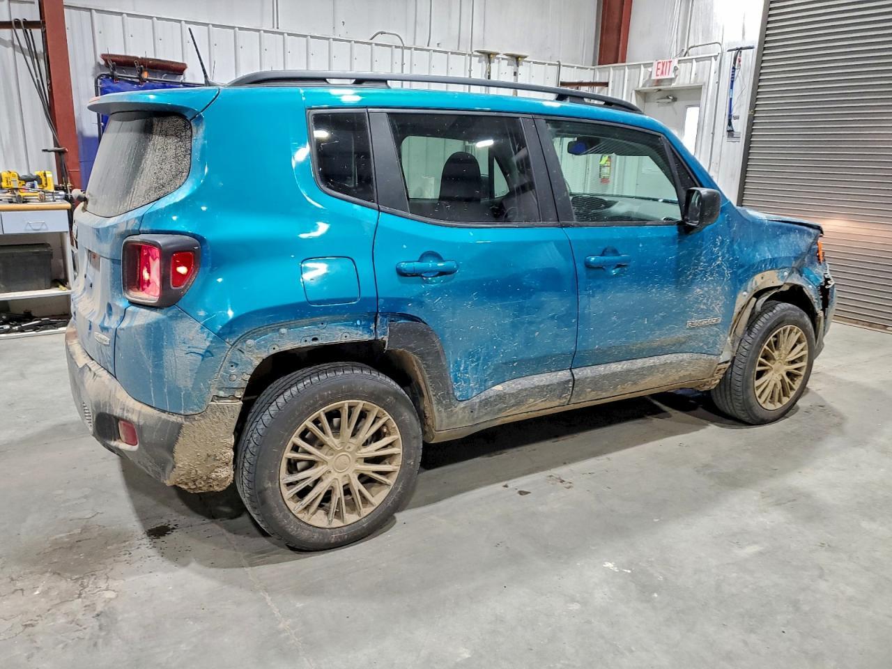 2022 Jeep Renegade Latitude - Фото 3