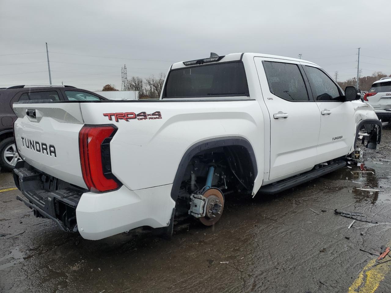 2022 Toyota Tundra Crewmax Sr - Фото 3