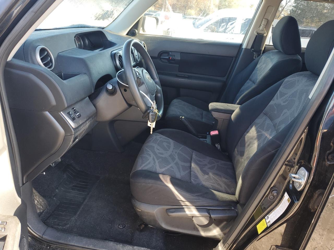 2015 Toyota Scion Xb - Image 7