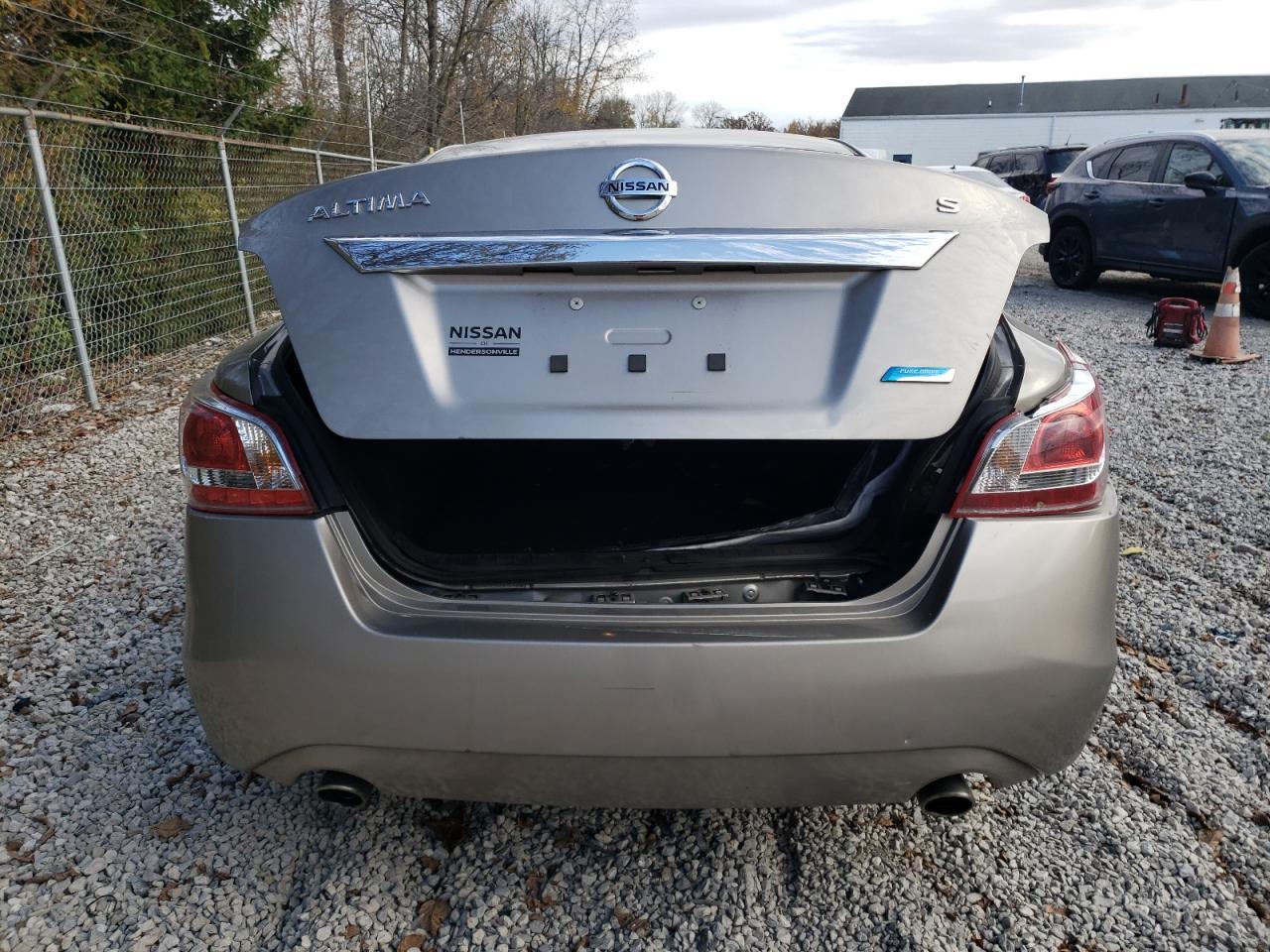 2013 Nissan Altima 2.5 - Фото 6