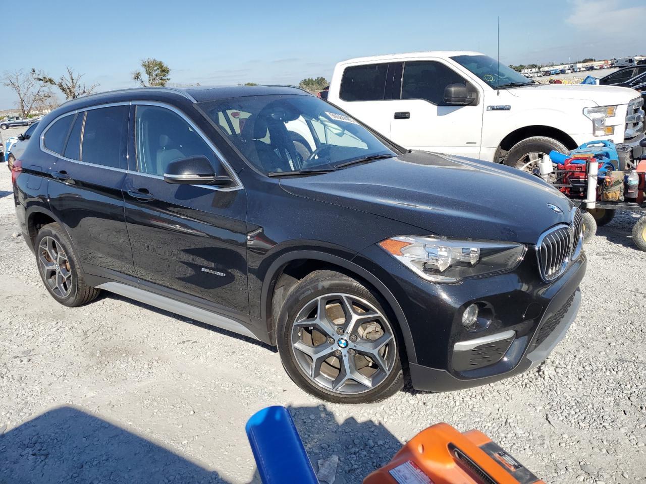 2018 BMW X1 Sdrive28I - Фото 4