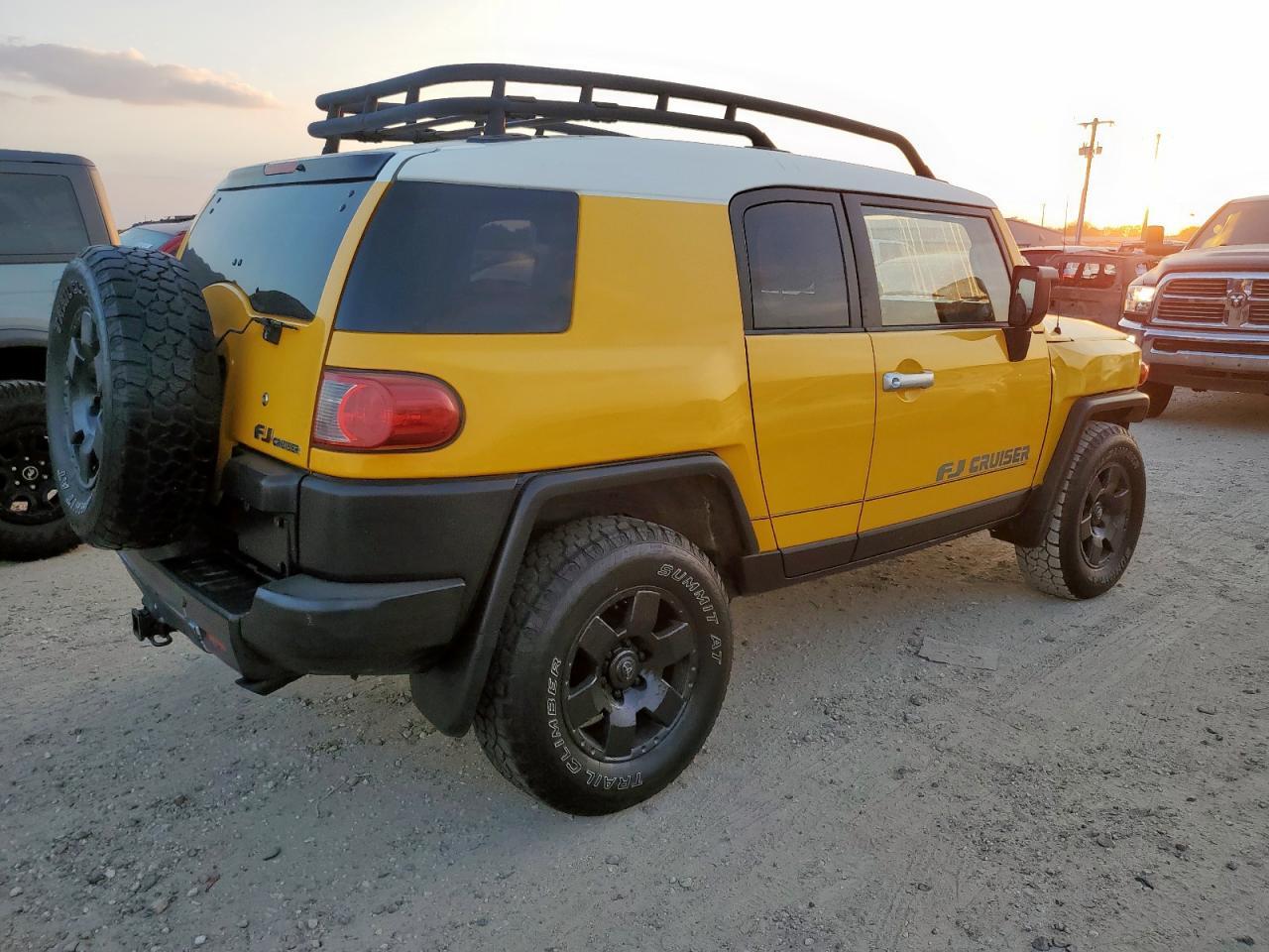 2008 Toyota Fj Cruiser - Фото 3
