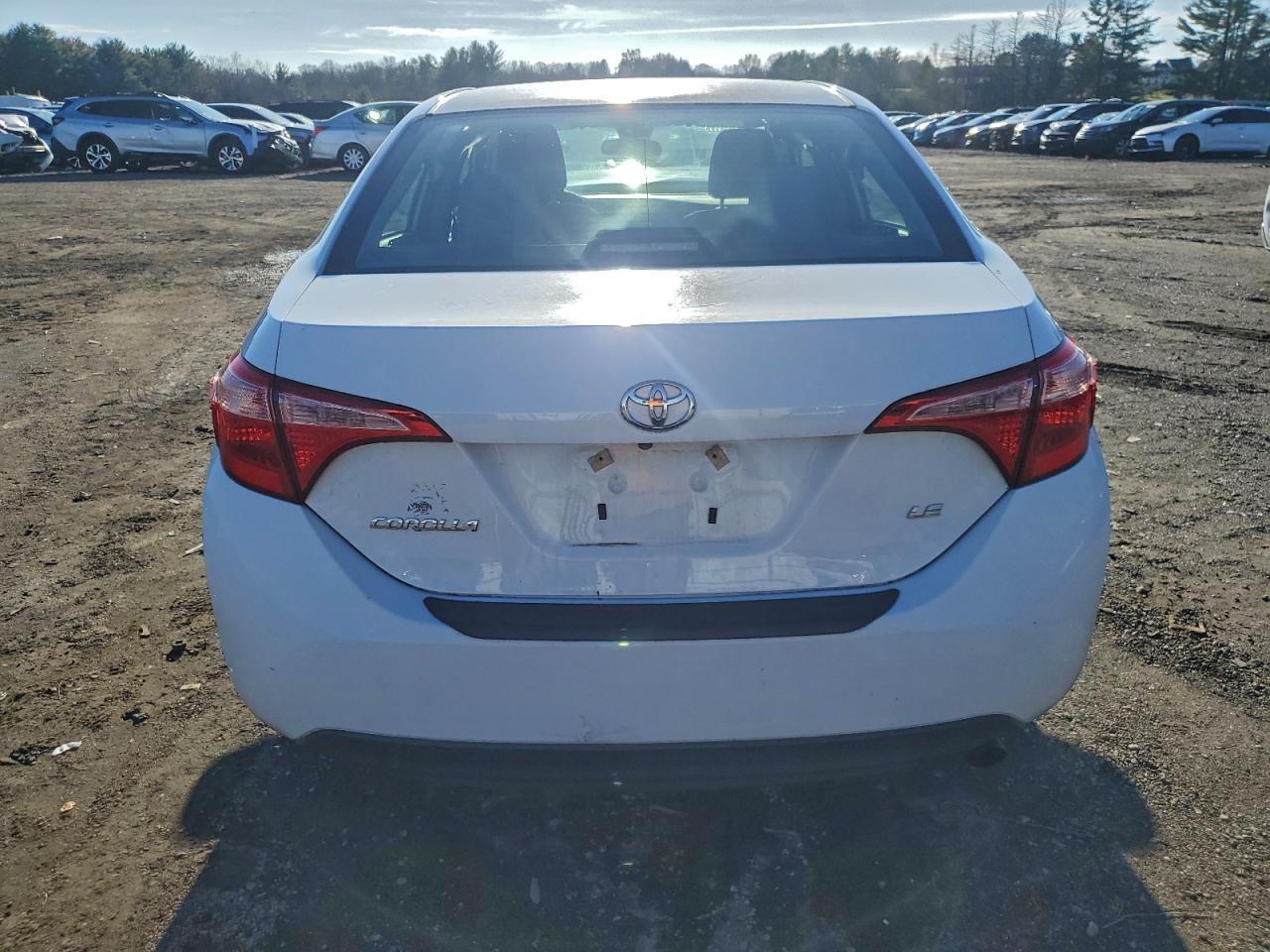 2018 Toyota Corolla L - Фото 6