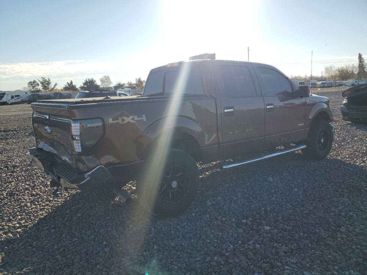 2011 Ford F150 Supercrew - Image 3