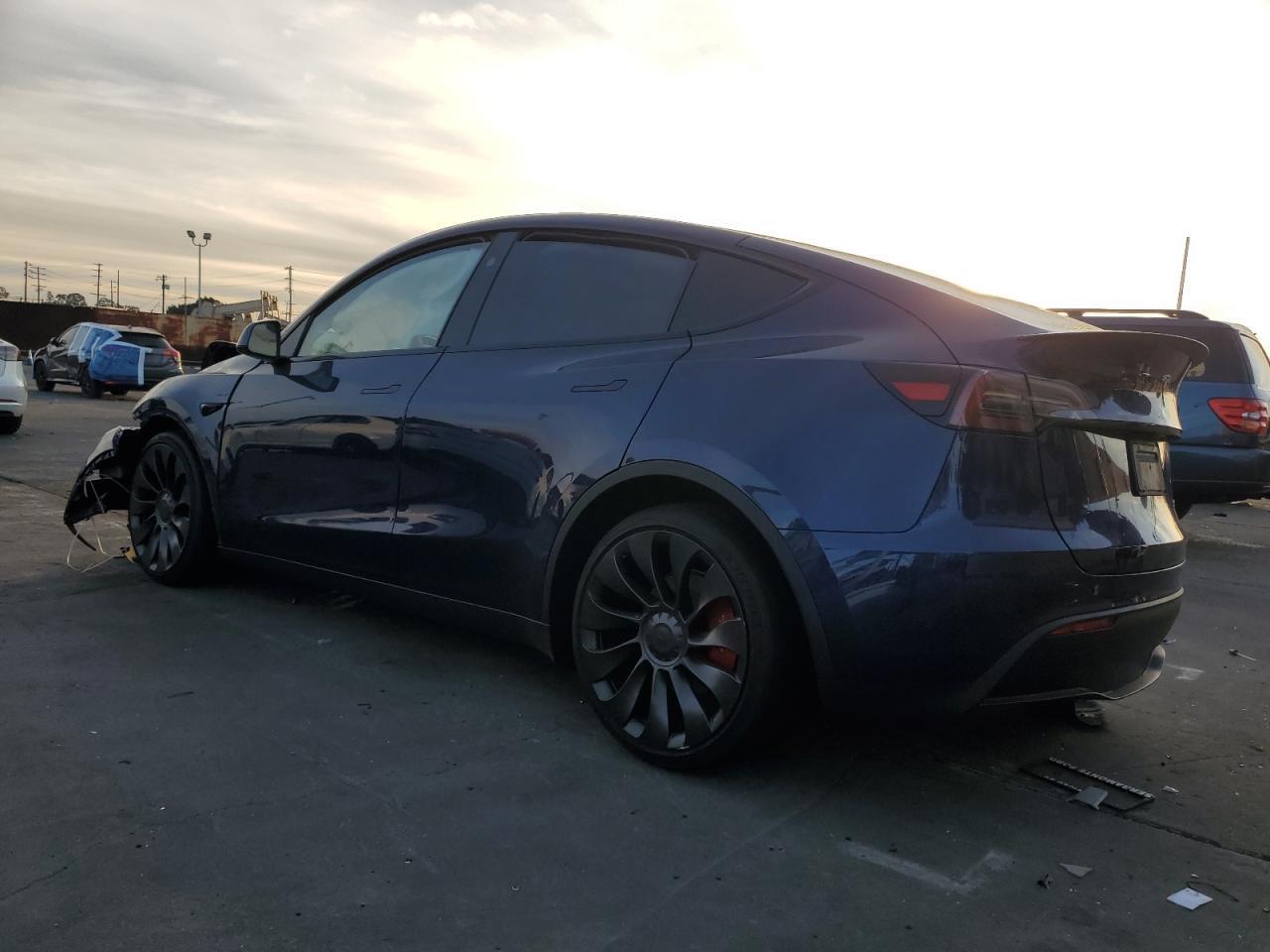 2023 Tesla Model Y - Image 2
