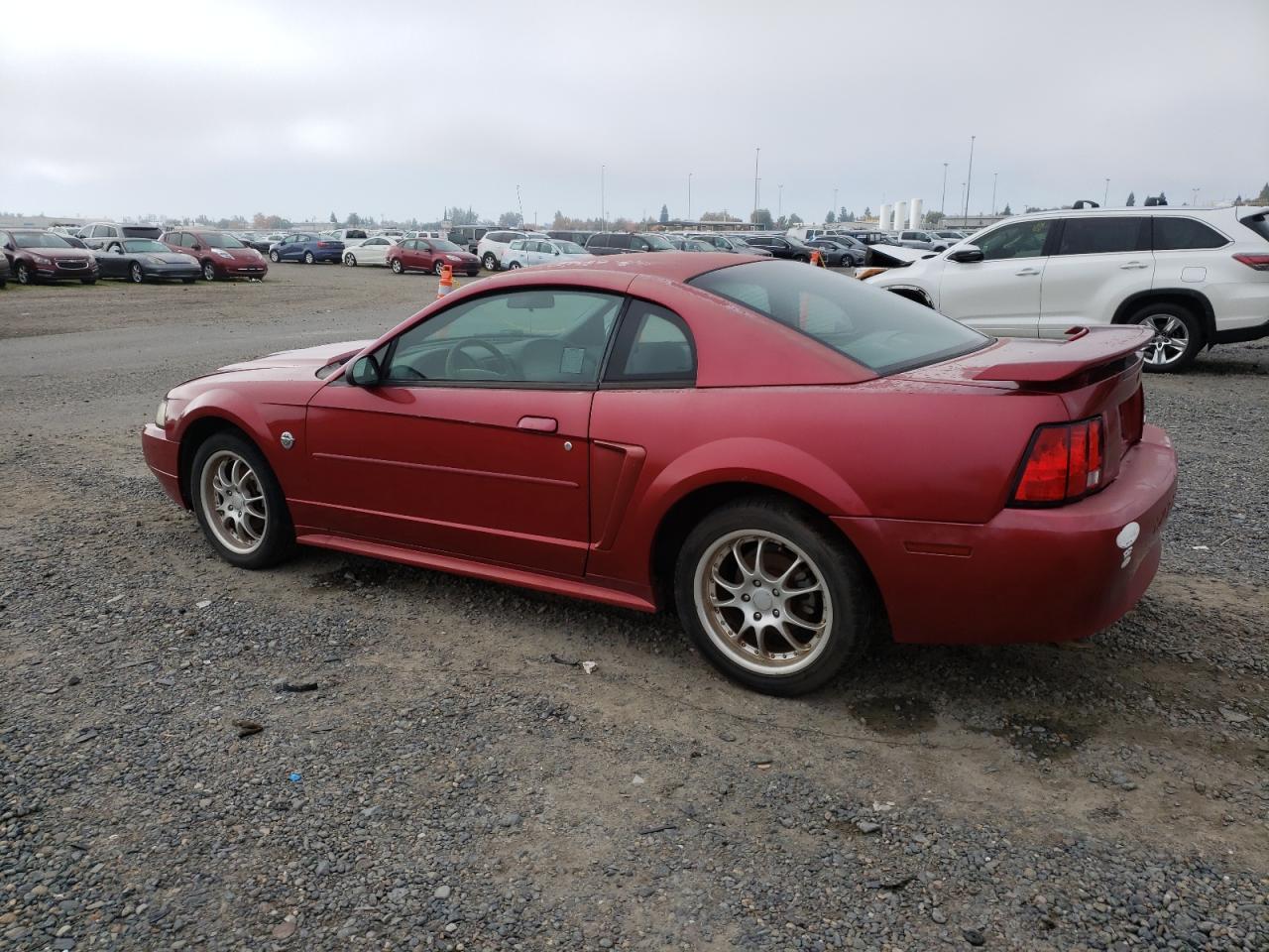 2004 Ford Mustang - Фото 2