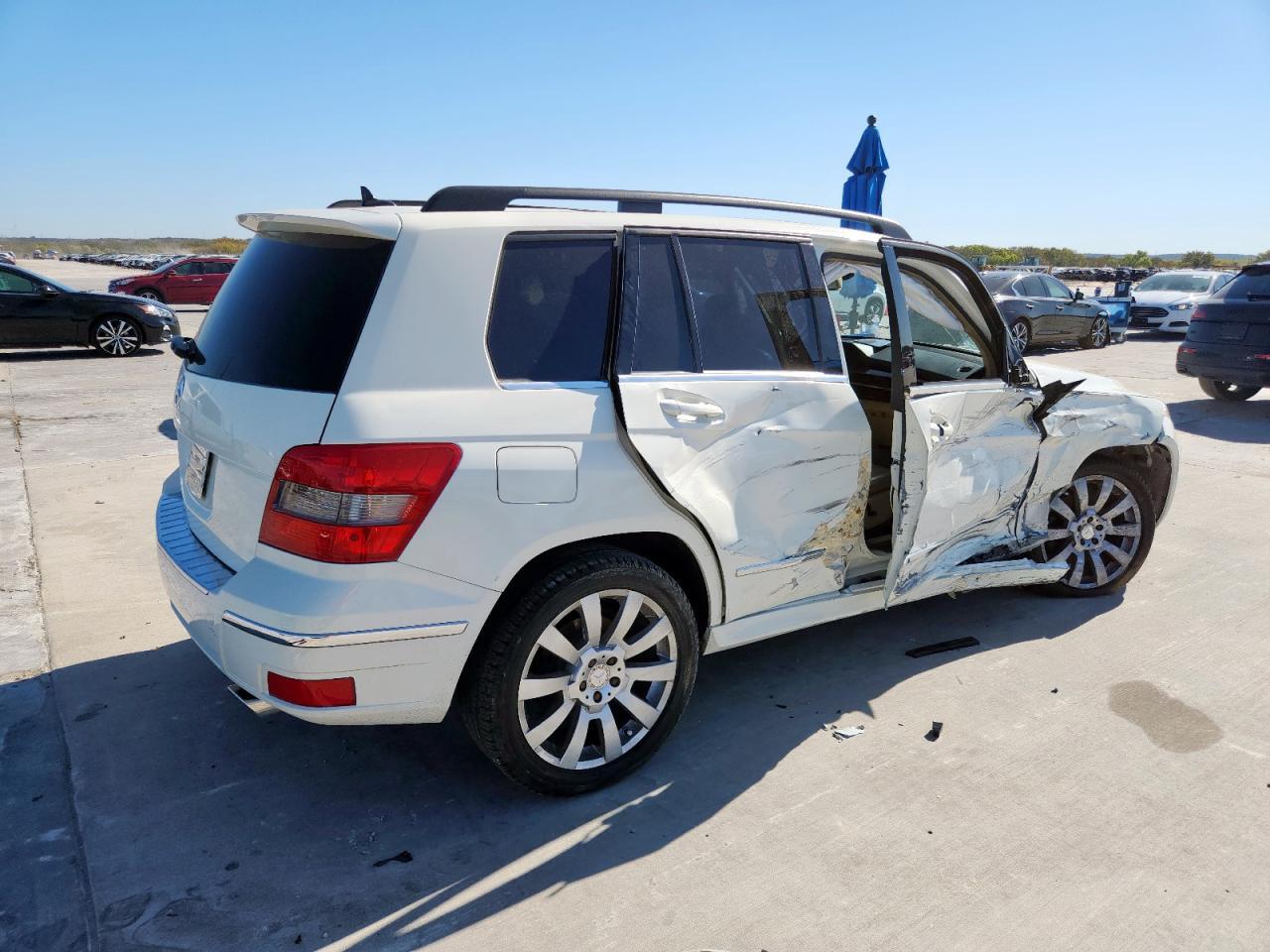 2011 Mercedes-Benz Glk 350 - Image 3