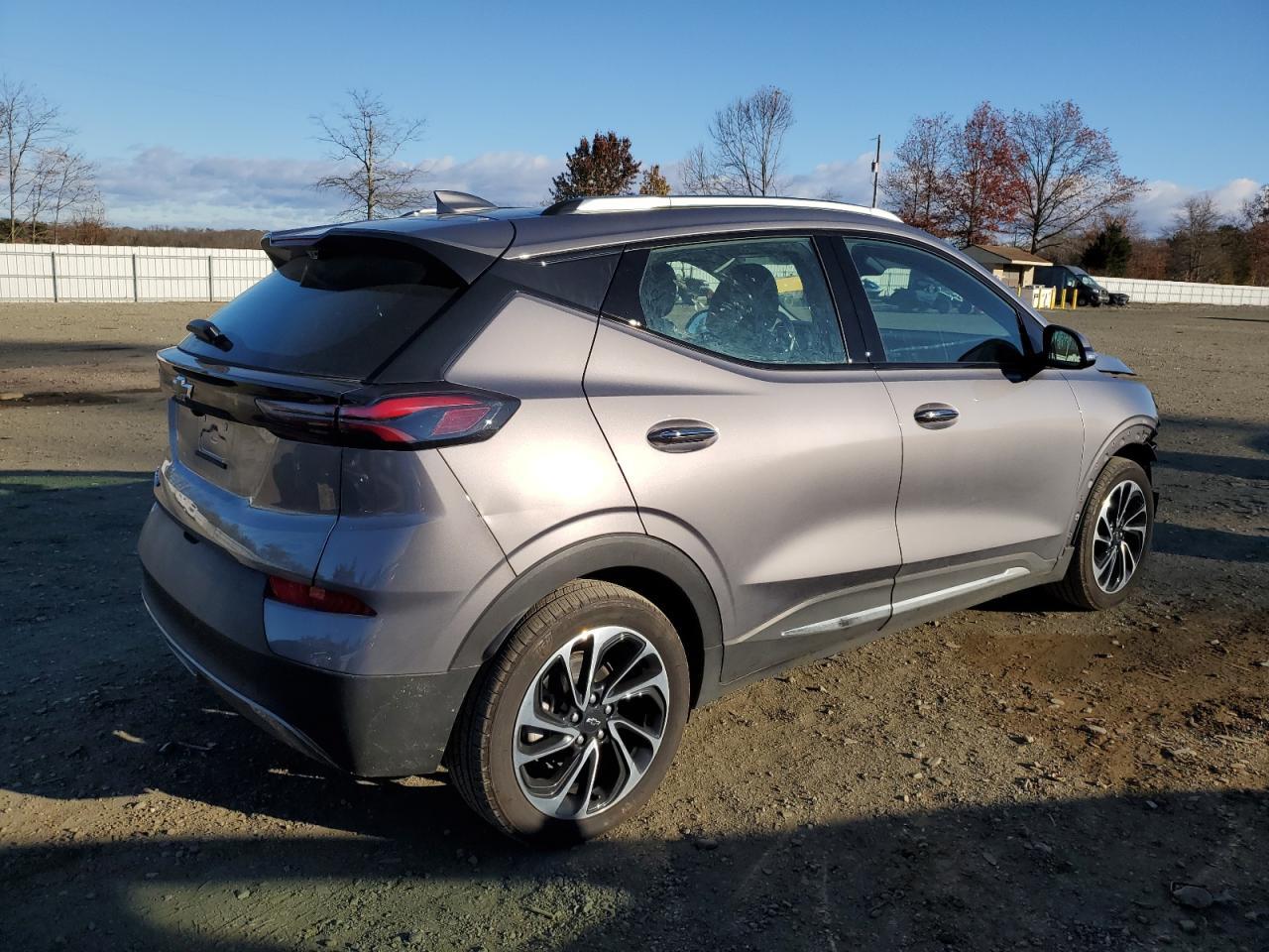 2023 Chevrolet Bolt Euv Premier - Image 3