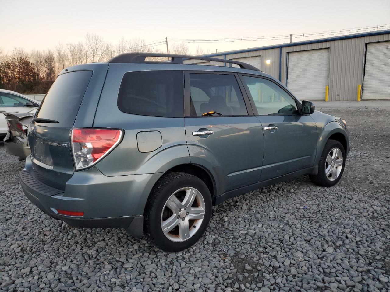 2010 Subaru Forester 2.5X Premium - Фото 3