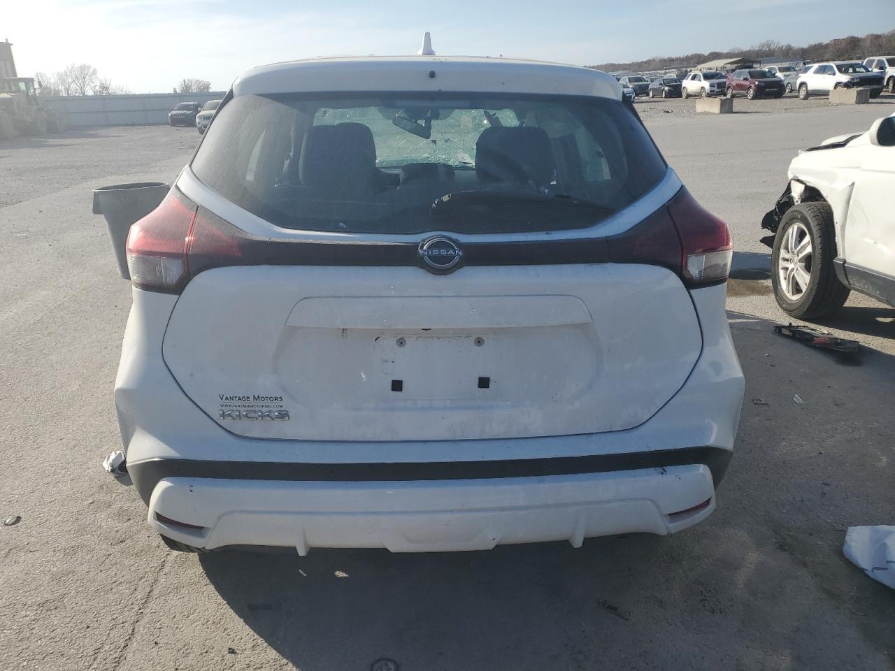 2022 Nissan Kicks S - Фото 6